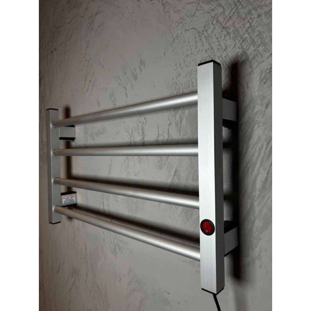 Toalheiro Térmico Porta Toalha Seca e Aquece 4 Barras Alumínio Bivolt Electrowood